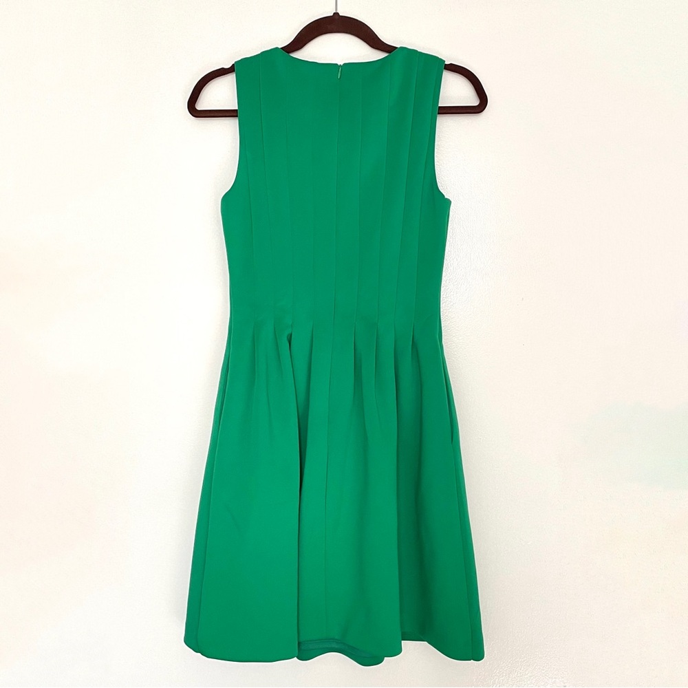 Vince Camuto Sleeveless Fit & Flare Dress in Kelly Green Size 4 - Picture 4 of 6
